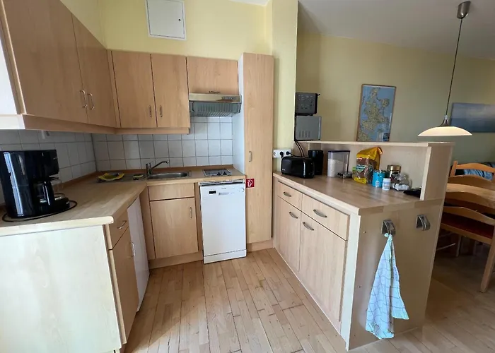 Hoefthus 8 * Neu Reddevitz